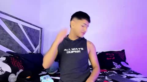 Snapshot of niall_falcon chatting on 03/12/25, 12:04 Niall  online show from 03/12/25, 12:04