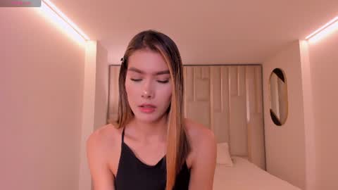 Call me Nia  online show from 06/30/26, 06:31