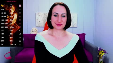 niasmithh online show from 02/19/25, 01:50