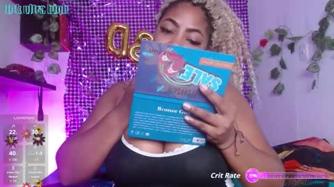 Snapshot of niawk_ chatting on 09/29/25, 01:05 Niawk online show from 09/29/25, 01:05