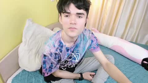 Snapshot of nic_ky chatting on 12/25/24, 11:20 Nick PVT is open FanslyTwitter - Nic kycb online show from 12/25/24, 11:20