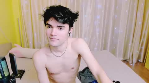 Snapshot of nic_ky chatting on 03/11/25, 06:30 Nick PVT is open FanslyTwitter - Nic kycb online show from 03/11/25, 06:30