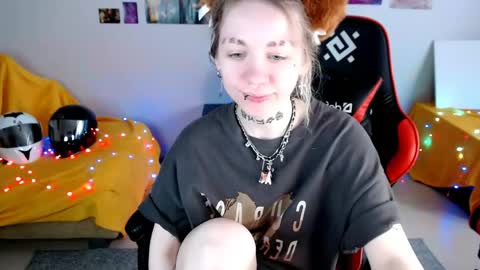 nica_kawaii online show from 05/22/26, 12:55