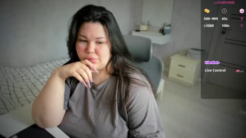 Snapshot of nicara_ chatting on 05/25/26, 10:54 nicara_ online show from 05/25/26, 10:54