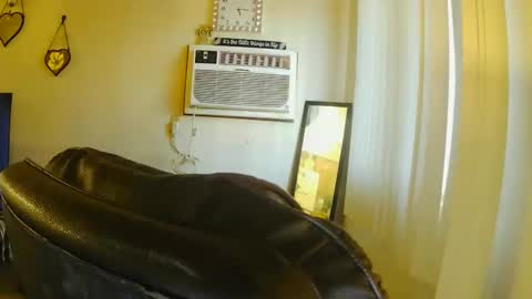 Nicci babyyy online show from 10/29/25, 10:11