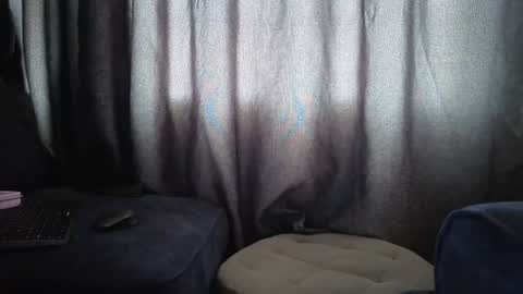 Snapshot of nicckah_ chatting on 07/27/26, 09:27 Lilly online show from 07/27/26, 09:27