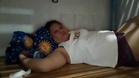 Snapshot of niceasianpussy chatting on 10/08/25, 05:05 niceasianpussy online show from 10/08/25, 05:05