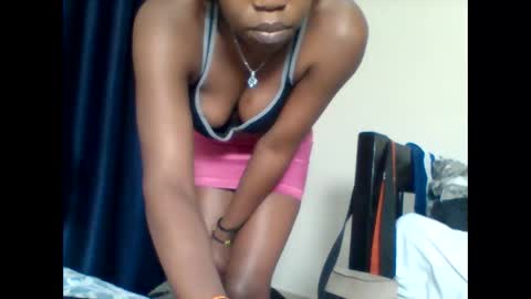 Snapshot of niceass_95 chatting on 10/09/25, 09:40 gabby online show from 10/09/25, 09:40