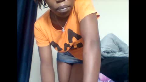 Snapshot of niceass_95 chatting on 10/30/25, 04:47 gabby online show from 10/30/25, 04:47