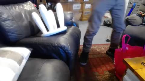 niceasscammo69 online show from 09/18/25, 10:17