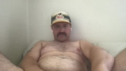 Snapshot of nicebuttniceguy chatting on 04/18/26, 07:58 NiceButtNiceGuy online show from 04/18/26, 07:58