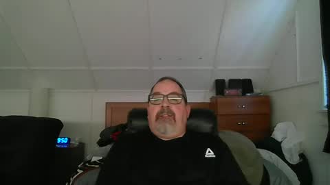 Snapshot of niceguy7208 chatting on 07/03/26, 01:50 niceguy7208 online show from 07/03/26, 01:50