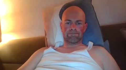 niceguydate online show from 09/10/25, 07:14