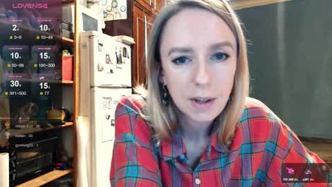 Snapshot of nicekat chatting on 10/11/25, 07:45 Kathrine online show from 10/11/25, 07:45