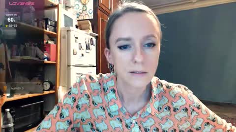 Snapshot of nicekat chatting on 11/08/25, 07:23 Kathrine online show from 11/08/25, 07:23