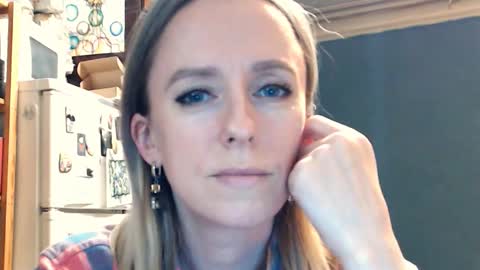 Snapshot of nicekat chatting on 11/18/25, 08:57 Kathrine online show from 11/18/25, 08:57