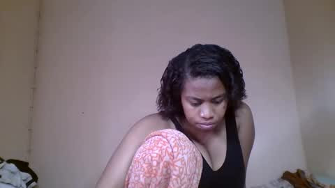 Snapshot of nicelly01 chatting on 05/31/26, 08:21 nicelly01 online show from 05/31/26, 08:21