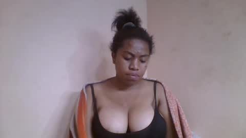 nicelly01 online show from 06/23/26, 06:39