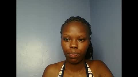 Snapshot of nicely_spiced chatting on 12/05/25, 05:09 nicely_spiced online show from 12/05/25, 05:09