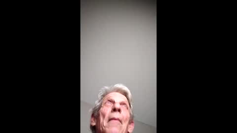 Snapshot of niceviewfromhere chatting on 05/03/26, 02:50 niceviewfromhere online show from 05/03/26, 02:50