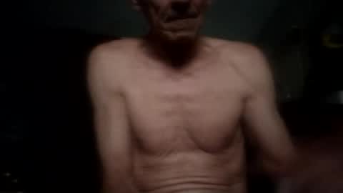Snapshot of niceviewfromhere chatting on 05/20/26, 02:51 niceviewfromhere online show from 05/20/26, 02:51