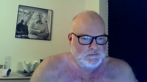 Snapshot of nicexxdane chatting on 10/11/25, 03:50 nicexxdane online show from 10/11/25, 03:50