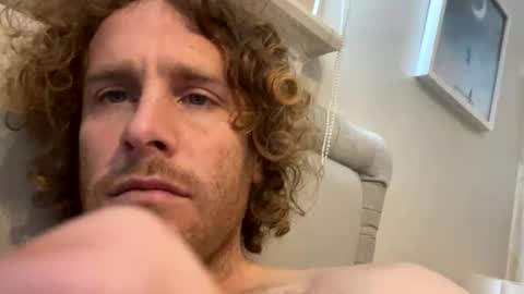 nicholas1988888888 online show from 12/10/24, 09:11