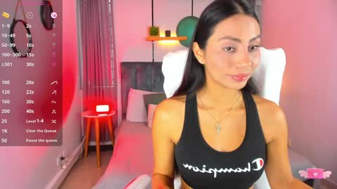 Nichole online show from 01/28/25, 02:42