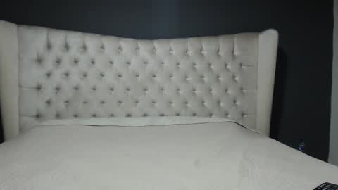 Nichole online show from 09/24/25, 10:51