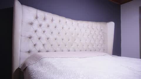 Nichole online show from 10/18/25, 11:11