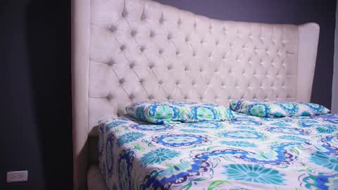 Nichole online show from 10/27/25, 11:14