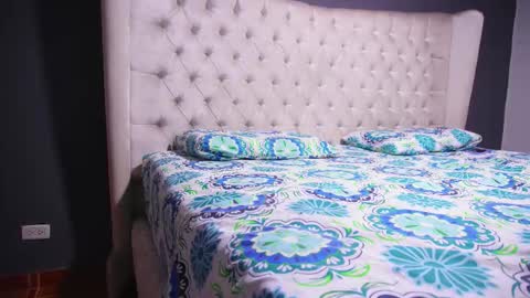 Nichole online show from 10/29/25, 11:01