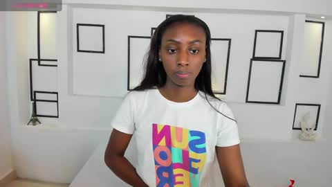 Nichol Scully online show from 12/19/24, 07:40