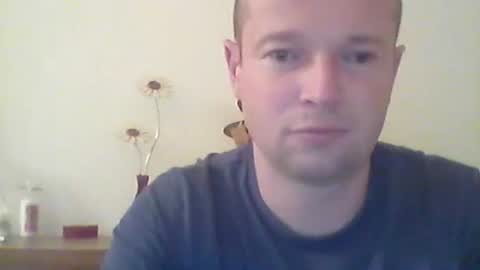 nick1990b online show from 12/02/24, 06:54