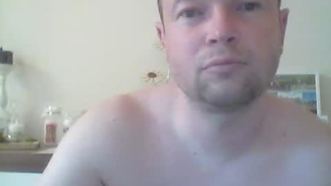 nick1990b online show from 04/16/26, 05:14