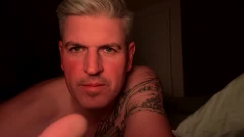 Snapshot of nick578320 chatting on 09/17/25, 03:14 nick578320 online show from 09/17/25, 03:14