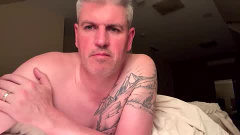 Snapshot of nick578320 chatting on 10/16/25, 01:45 nick578320 online show from 10/16/25, 01:45