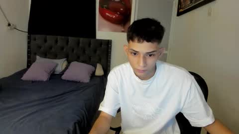 Snapshot of nick_master2 chatting on 03/30/26, 01:28 nick_master2 online show from 03/30/26, 01:28