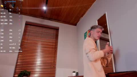 Nick  online show from 10/27/25, 12:42