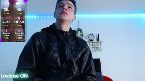 Nick  online show from 06/10/26, 02:27