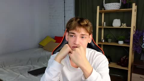 Nick online show from 12/04/24, 08:12