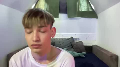 Nick online show from 12/10/24, 07:37