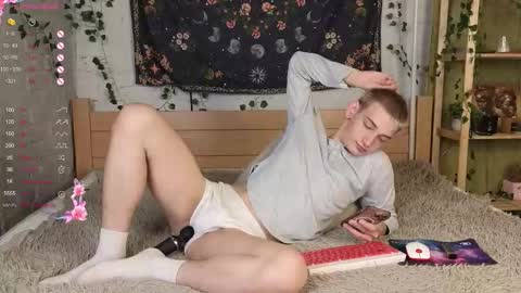 Nick online show from 10/05/25, 12:47