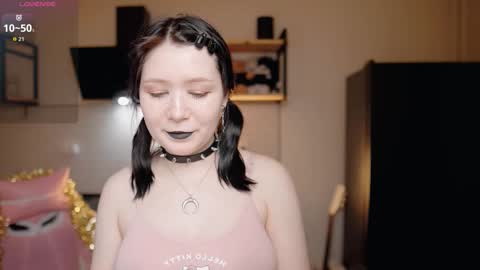 nickari_x online show from 03/14/26, 06:19