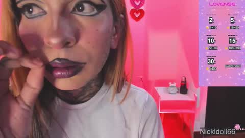   Help me reach 100 thumbs up online show from 09/16/25, 07:42