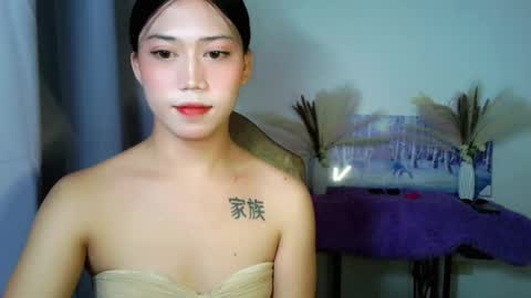 nicki_maraj69 online show from 09/11/25, 07:03