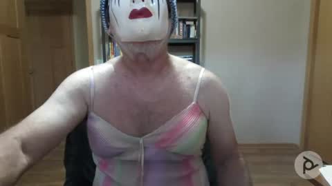 Snapshot of nickibabe1980 chatting on 06/15/26, 11:18 nickibabe1980 online show from 06/15/26, 11:18