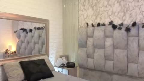 nickollsaenz online show from 07/10/26, 03:55