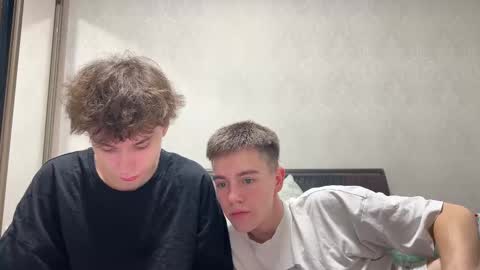 Snapshot of nickoxide chatting on 11/30/25, 05:17 nickoxide online show from 11/30/25, 05:17