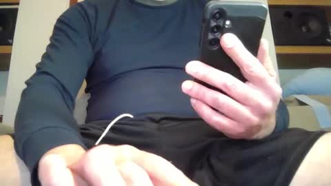 Snapshot of nickstick81 chatting on 05/06/26, 05:18 Joystick online show from 05/06/26, 05:18